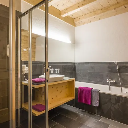 Refugium Dolomiten & *