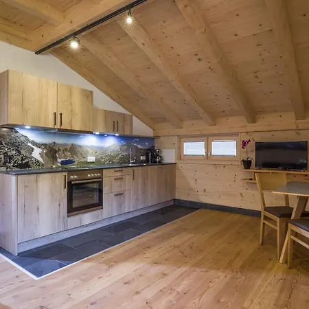 Refugium Dolomiten Apartment Sillian