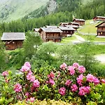 Refugium Dolomiten & *