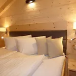 Appartement Refugium Dolomiten & *